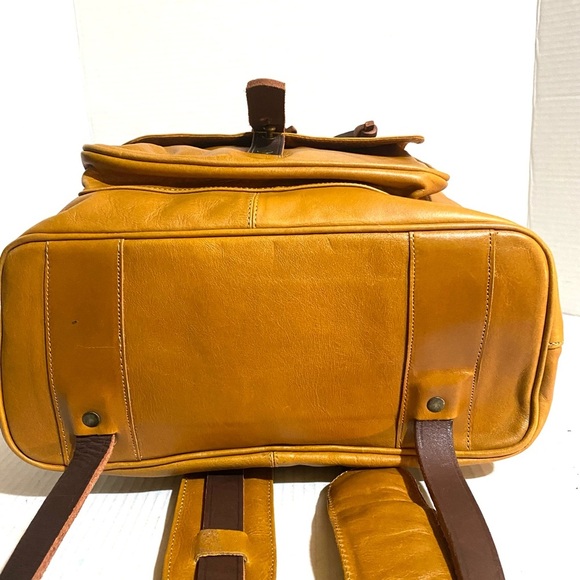 Leaders Brown leather backpack - Picture 3 of 11